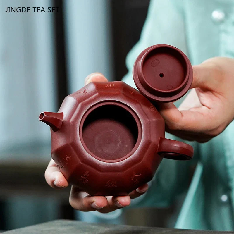 Cravinc 170ml Yixing Purple Clay Tea Pot Handmade by Master Lin Beauty