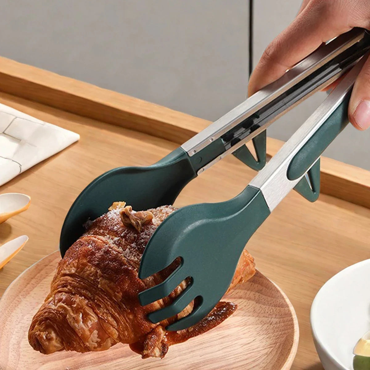 Cravin Stainless Steel Non-Slip Kitchen Tongs - Locking BBQ Cooking Clamp