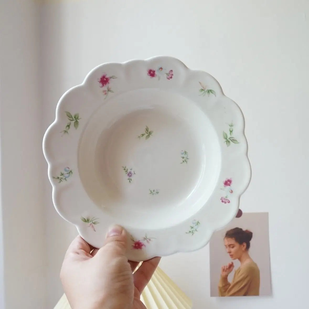 8" Cravinc Ceramic Plate: French Vintage Design, Porcelain Tableware for Baking